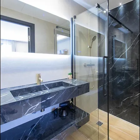 Particulier Marceau - Centre - Neuf - De 3 à 28 Apartamento *