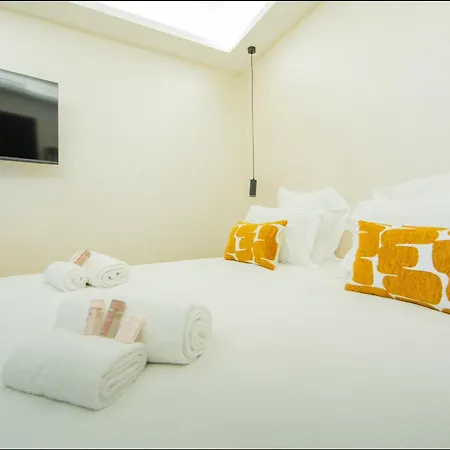 Particulier Marceau - Centre - Neuf - De 3 A 28 아파트 칸느