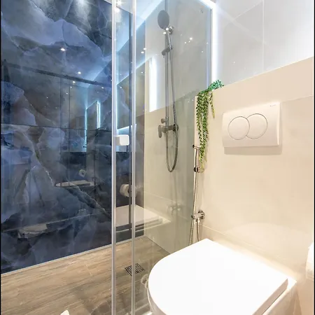 Particulier Marceau - Centre - Neuf - De 3 A 28 * Cannes